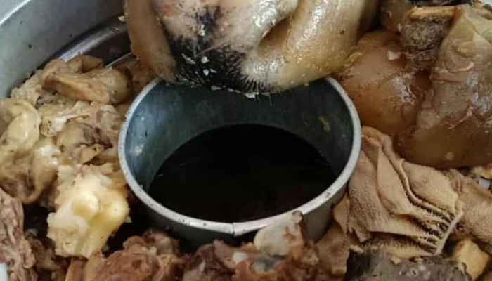 Bakso 27 Surabaya, Hanya Untuk Bernyali Wani