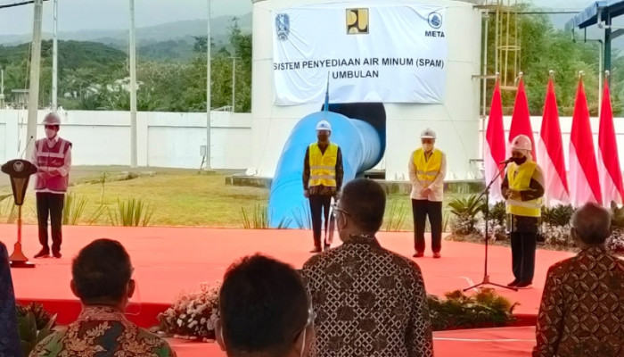 Disela Kunjungannya, Presiden Joko Widodo Resmikan Spam Umbulan