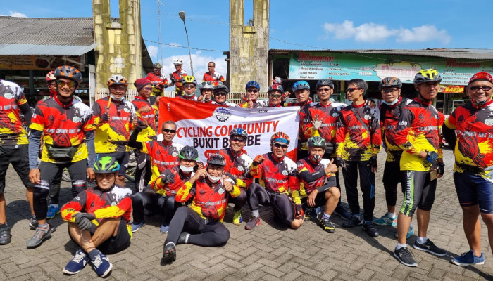 Tour Triwulan Cycling Community Bukit Bambe (Ccbb), Semangat Hidup Sehat