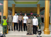 Pemerintah Desa Wringinanom Kembali Bagikan Masker Cegah Covid-19