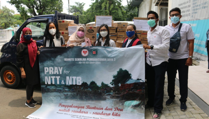 Komite Sekolah Pembangunan Jaya 2 Sidoarjo Kumpulkan Donasi Bagi Ntt Dan Ntb