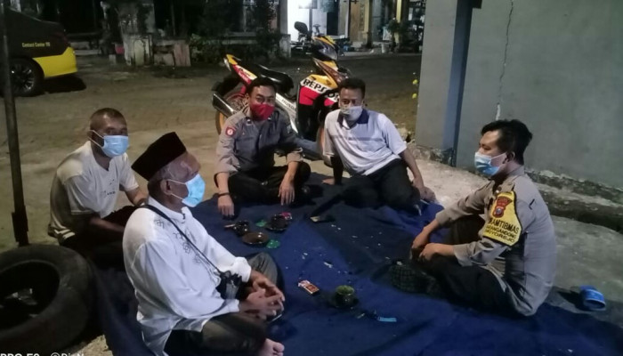 Anggota Polsek Driyorejo Gencar Lakukan Sobo Kampung, Pererat Jalinan Silaturahmi