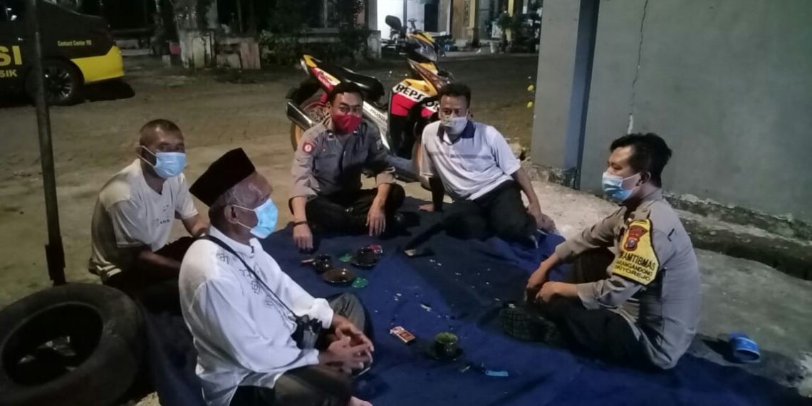 Anggota Polsek Driyorejo Gencar Lakukan Sobo Kampung, Pererat Jalinan Silaturahmi