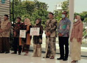 Hari Kartini, Pemkot Surabaya Gelar Lomba, Pameran Umkm Dan Penyerahan Budikdamber
