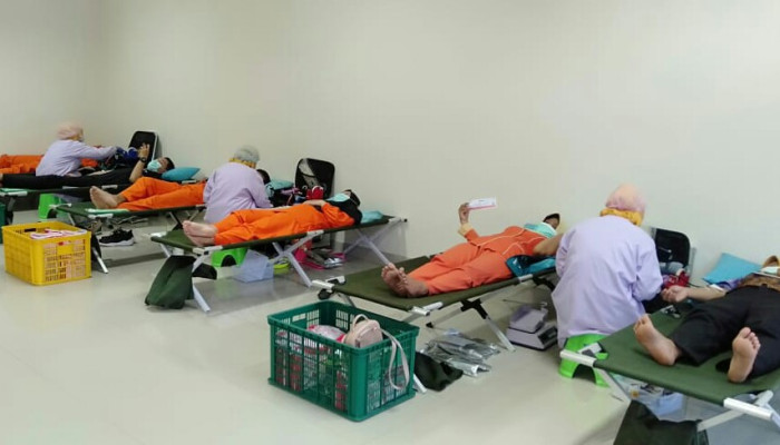 Stikes Rs Anwar Medika Dan Rumah Sakit Anwar Medika Bersama Pmi Sidoarjo Gelar Donor Darah