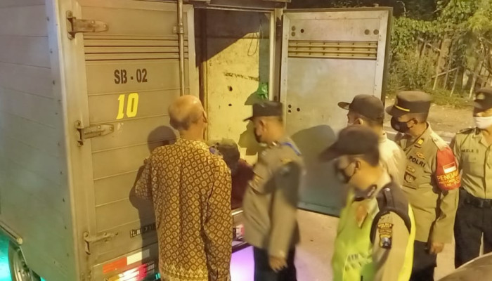 Cipta Kondisi Polsek Driyorejo, Gresik Di Tengah Malam Bersama Rayon Selatan
