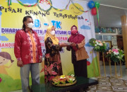 Sebanyak 49 Siswa Kb Tk Dharma Wanita Persatuan Gelam, Sidoarjo Sambut Pisah Kenang Ceria