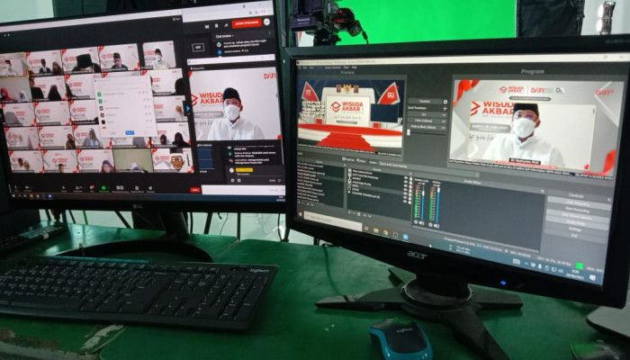 Smp Dan Ma Darul Fikri Sidoarjo Gelar Wisuda Akbar Secara Online