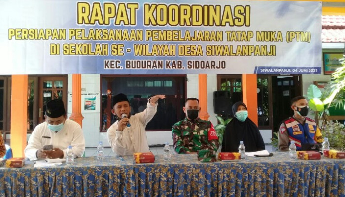 Pemerintah Desa Siwalanpanji Perketat Ptm Di Wilayahnya