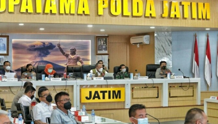 Rapat Penanganan Dan Pencegahan Penyebaran Covid-19 Di Jatim