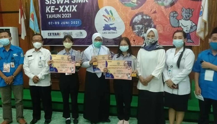 Tiga Smk Farmasi Anggota Apmfi Korwil Jatim, Siap Menuju Lks Tingkat Nasional