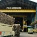 Komisaris Utama PTPN XI Dedy Mawardi Periksa Gula Tirai Produksi PG Semboro Jember