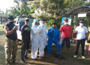 Gerakan Kartar Perumahan Bukit Bambe Driyorejo, Gresik: Penyemprotan Disinfektan