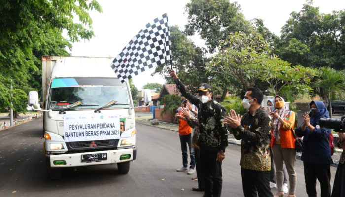 Kabupaten Sidoarjo Mendapatkan 830 Ton Bantuan Beras Dari Pemerintah Pusat