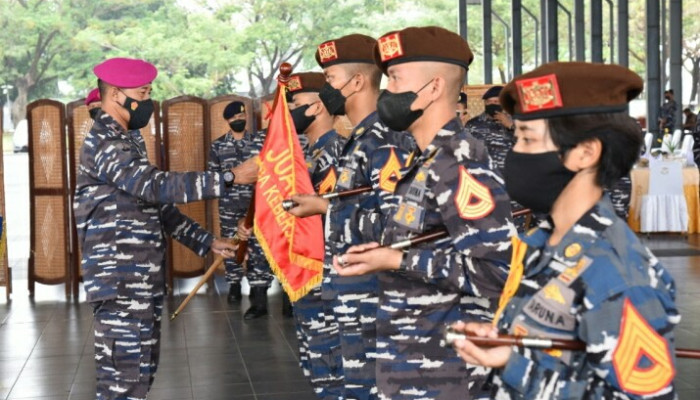 Gubernur Aal, Mayor Jenderal Tni (Mar) Nur Alamsyah Lepas Taruna Aal Tingkat Lll Angkatan Ke-68