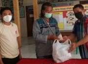Warga Isoman Desa Gelam Kecamatan Candi, Sidoarjo Dapat Bantuan Dari Ibu Mimik Dprd Partai Gerindra