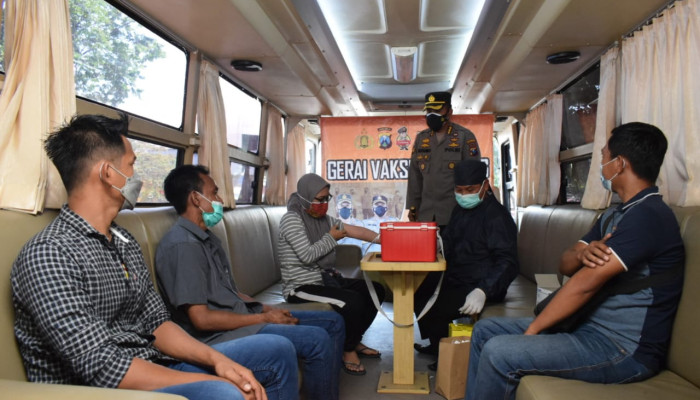 Percepat Herd Immunity, Pelaku Umkm Sidoarjo Mulai Divaksi