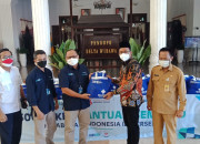 Csr Pelindo Iii Salurkan Bantuan 1500 Paket Sembako Di Sidoarjo