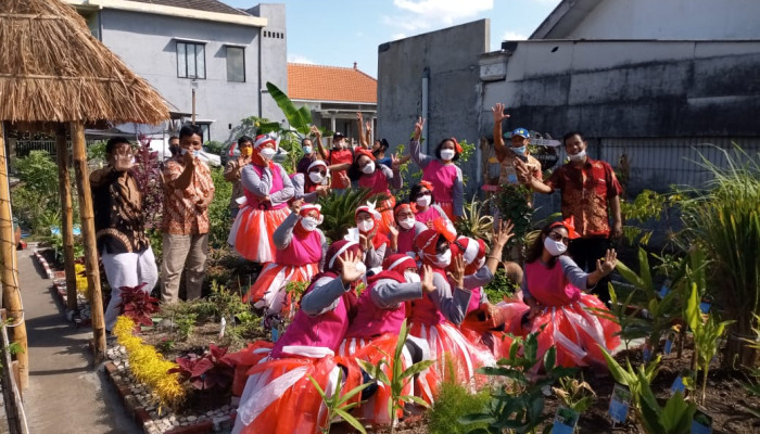Peringati Hut Ri Ke-76, Perumahan Graha Suryanata Adakan Lomba Tanaman Toga