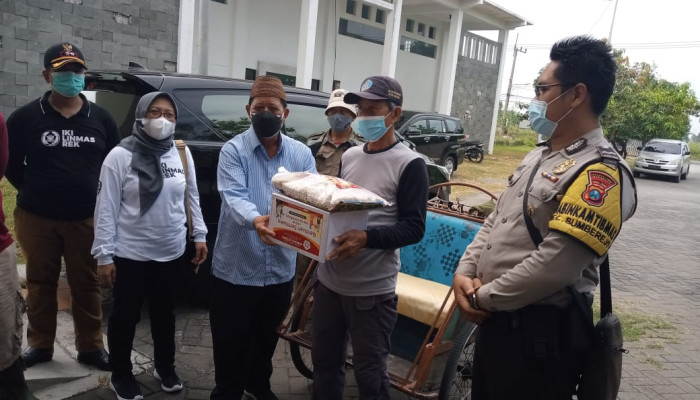 Kelurahan Sumberejo Kecamatan Pakal Kota Surabaya Peduli Warga Terdampak Covid-19