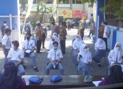 Kapolresta Sidoarjo Pantau Vaksinasi Pelajar Sma Antartika Buduran