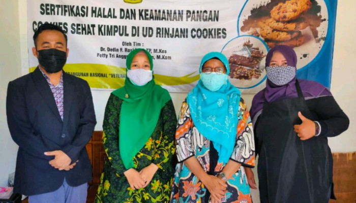 Dosen Upn Veteran Jawa Timur: Pentingnya Standarisasi Dan Sertifikasi Produk Pangan Bagi Ukm Rinjani Cookies