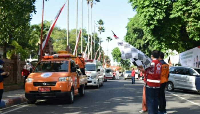 Tim Spraying Disinfektan Keliling Kabupaten Nganjuk