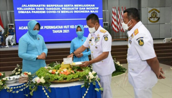 Hut Ke-75 Jalasenastri Aal, Tetap Konsisten Tingkatkan Kepedulian Sosial