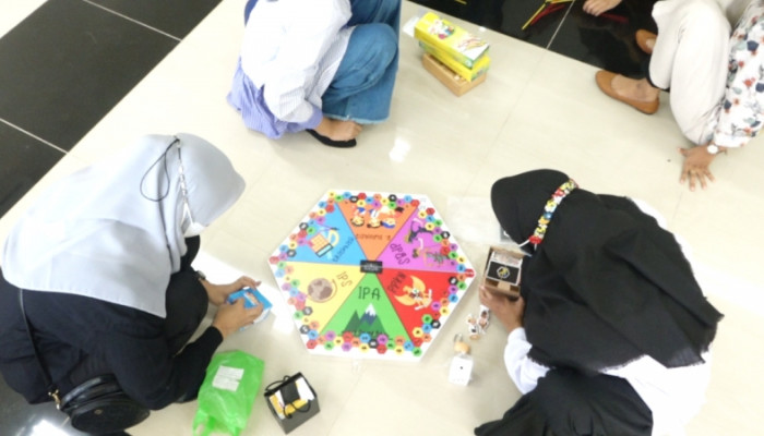 Heksama Card Unusa, Belajar Sambil Bermain Bagi Anak Usia Sekolah Dasar
