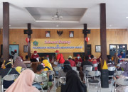 Kelurahan Sepanjang Kecamatan Taman, Sidoarjo Adakan Vaksinasi