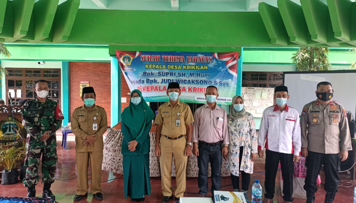 Serah Terima Jabatan Pj Kepala Desa Krikilan Kecamatan Driyorejo, Gresik Berjalan Kondusif