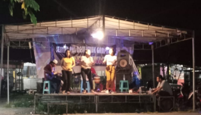 Taman Hiburan Pasar Malam Pkl Residensi Di Kecamatan Krian Sidoarjo Jawa Timur