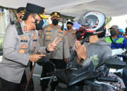Kenyamanan Vaksinasi Drive Thru Di Polres Pelabuhan Tanjung Perak Surabaya
