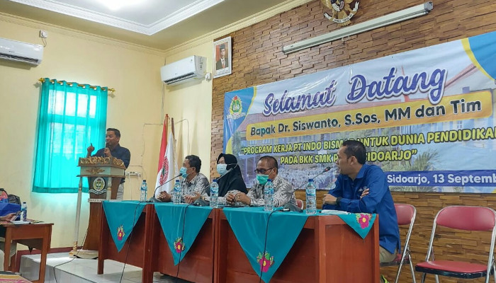 Smk Pgri 2 Sidoarjo Gelar Vaksinasi Dan Mou Kerjasama