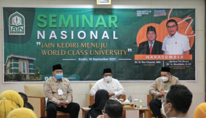 Kepala Staf Kepresidenan, Jenderal Tni (Purn) Moeldoko Kunjungi Iain Kediri