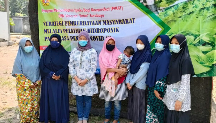Dosen Upn Veteran Jatim Gelar Pelatihan Bercocok Tanam Hidroponik Di Kediri