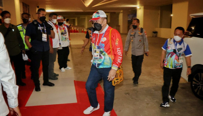 Ketua Dpd Ri, Aa Lanyalla Mahmud Mattalitti  Apresiasi Kehadiran Fisik Presiden Di Pon Xx Papua