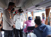 Kapolresta Sidoarjo Pantau Vaksinasi Pelajar Sma Antartika Buduran