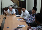 Lanyalla Serap Aspirasi Para Perangkat Desa Saat Reses Di Jatim