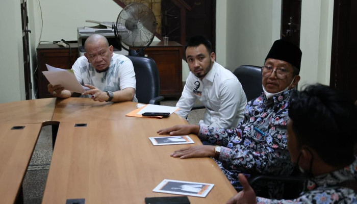 Lanyalla Serap Aspirasi Para Perangkat Desa Saat Reses Di Jatim