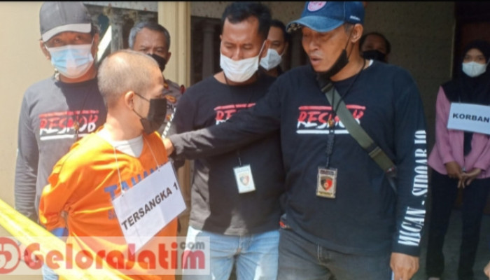 Satreskrim Polresta Sidoarjo Adakan Rekontruksi Pembunuhan Kakak Beradik Di Waru