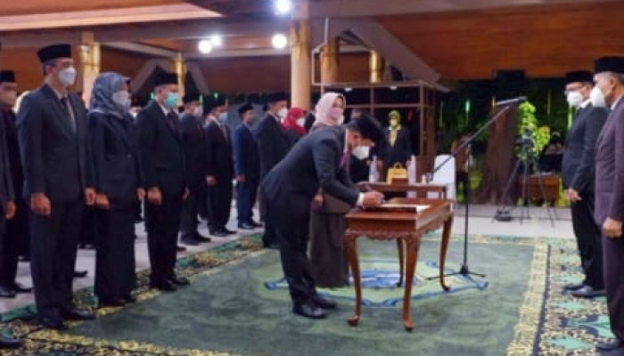 Bupati Sidoarjo Rotasi Besar-Besaran Para Pejabatnya