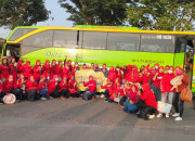 Komunitas Senam Rw 06 Perumahan Bukit Bambe Driyorejo Berkunjung Di Kota Batu