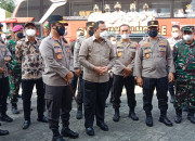 Alumni Akabri 1990 Tinjau Vaksinasi Lansia Di Ypm Taman, Sidoarjo