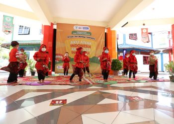 KB TK Al Muslim Sidoarjo, Rayakan Sumpah Pemuda Melalui Pawai dan Kreasi Tari Budaya Indonesia