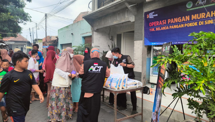 Act Gelar Aksi Operasi Pangan Murah Di Sidokumpul Sidoarjo