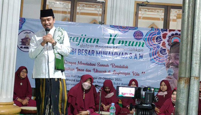 Masjid Jami’ Al Ikhlas Perumahan Bukit Bambe Peringati Maulid Nabi Muhammad Saw, Dihadiri Dr. H. Moch Qosim, M.si