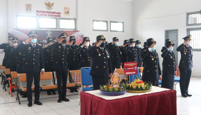 Rutan Perempuan Surabaya Ikuti Upacara Peringatan Hari Dharma Karyadhika Tahun 2021 Secara Virtual