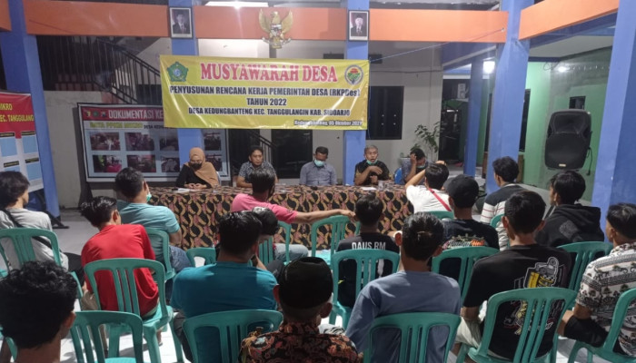 Rapat Koordinasi Perbaikan Lapangan Desa Kedungbanteng Temui Titik Terang