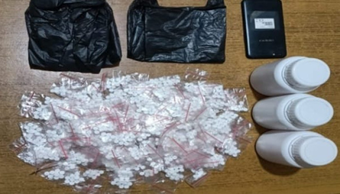 Satnarkoba Polres Mojokerto Amankan 4.160 Butir Pil Dobel L